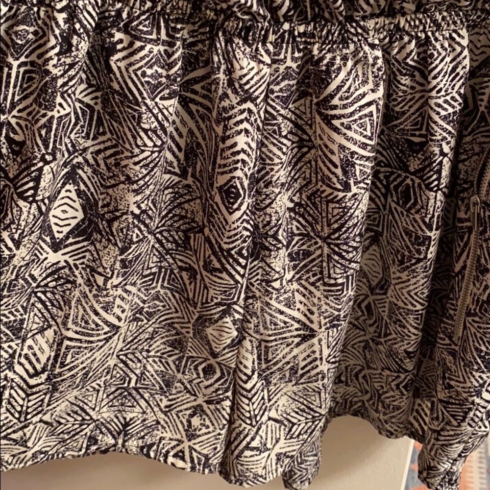 Romper - Picture 5 of 5